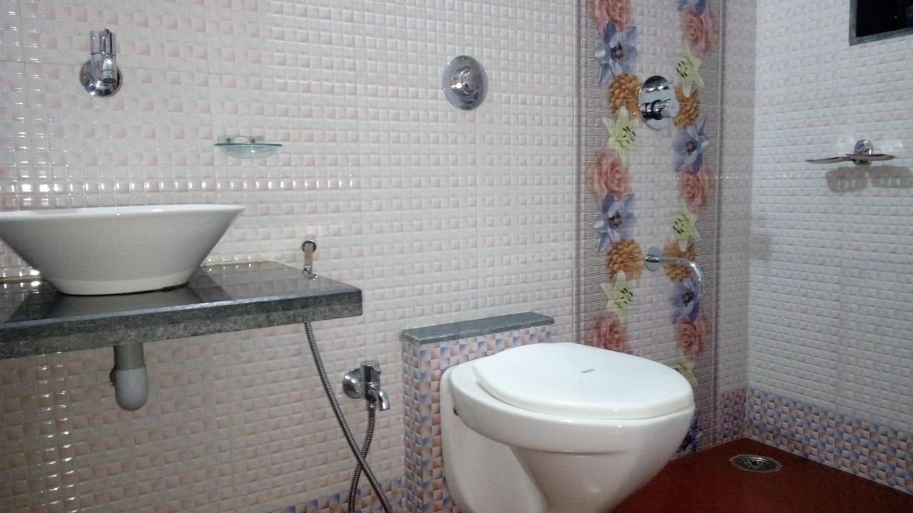 Bluebell Residency Hotel Mahābaleshwar Eksteriør billede